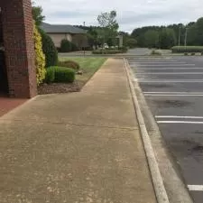 Sidewalk and Curbing Cleaning in Sylacauga Coosa Pines 5